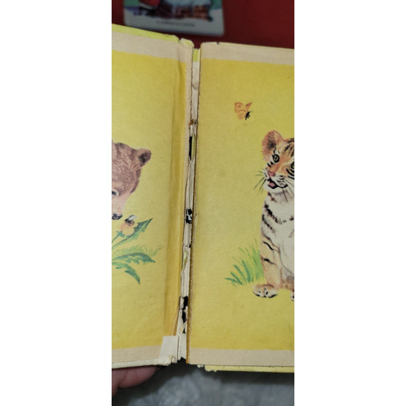 Vintage Bundle of 6 Children's Classic Hardcover Softcover Books 50's-60's - Picture 8 of 13